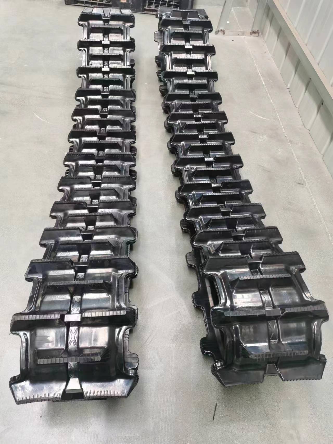 Heiyi Steel cord Rubber Track 350*90*48 for Drilling and prospecting